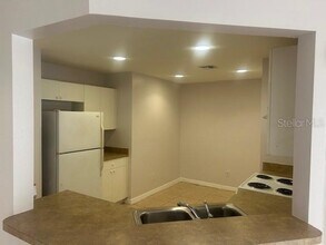 4975 Ava Pointe Dr in Orlando, FL - Building Photo - Building Photo