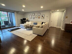 12 9th St in Medford, MA - Building Photo - Building Photo