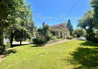 231 Lyons St in Sonora, CA - Building Photo - Building Photo