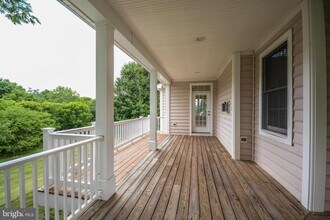 8711 Hawbottom Rd in Middletown, MD - Building Photo - Building Photo