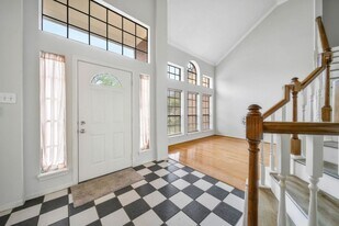 6414 Oakburl Ct in Sugar Land, TX - Building Photo