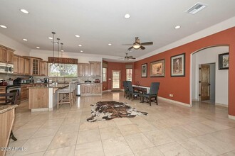 1411 W Desert Hills Estate Dr in Phoenix, AZ - Building Photo - Building Photo
