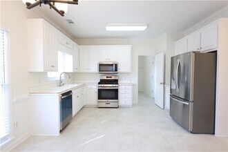 1056 Oak Hollow Ct in Lawrenceville, GA - Building Photo - Building Photo