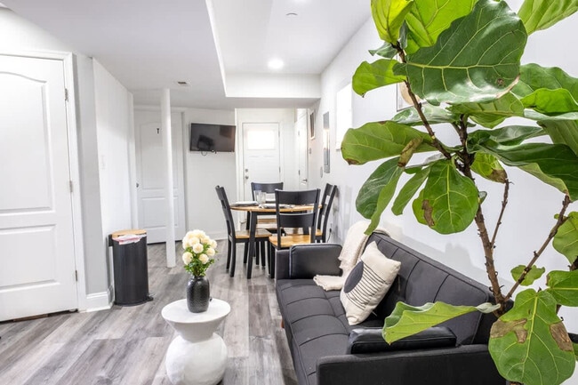 45 Rhode Island Ave NE