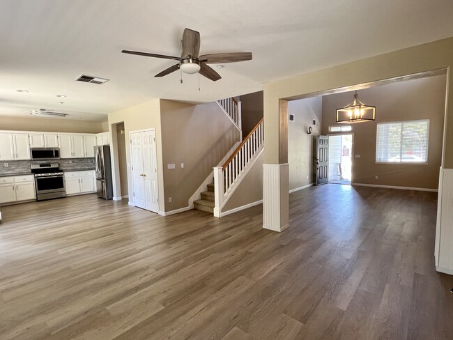6953 Bear Creek Dr in Livermore, CA - Building Photo - Building Photo
