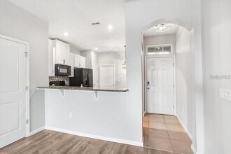 10976 Verawood Dr in Riverview, FL - Building Photo - Building Photo