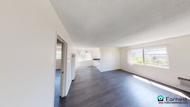 5236 Kester Ave in Los Angeles, CA - Building Photo - Building Photo