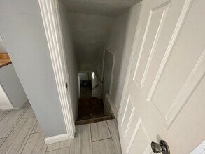 1522 Viola Ave in Dayton, OH - Building Photo - Building Photo