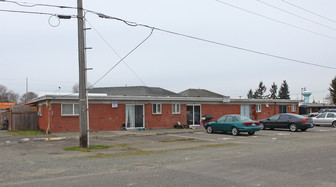 Lakewood Gardens III in Lakewood, WA - Building Photo