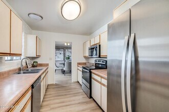 667 W Las Lomitas Rd in Tucson, AZ - Building Photo - Building Photo
