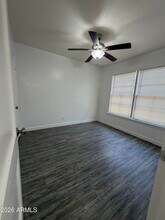 706 W Taylor St in Phoenix, AZ - Foto de edificio - Building Photo