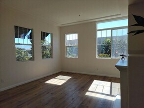 2740 Farragut Rd in San Diego, CA - Building Photo - Building Photo