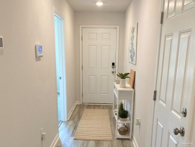 6068 Secretariat Wy in Pensacola, FL - Building Photo - Building Photo