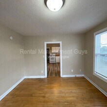 65 George St E in St. Paul, MN - Building Photo - Building Photo