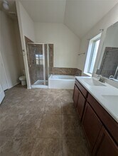 18918 Bluestone Hollow Ln in Tomball, TX - Building Photo - Building Photo