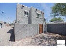 2330 N Dayton St in Phoenix, AZ - Building Photo