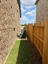 28750 Texas Plns Dr in Hockley, TX - Building Photo - Building Photo