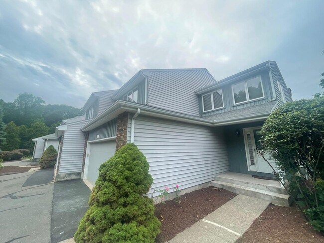 54 Ivy Ln in South Windsor, CT - Building Photo - Building Photo