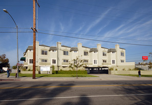 22809 Del Valle St Apartments