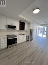 44 Everett Cmn in St Catharines, ON - Building Photo - Building Photo