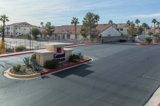 Galleria Villas in Henderson, NV - Building Photo - Building Photo