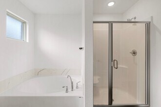 1103 SW 3rd Ave in Gentry, AR - Building Photo - Building Photo