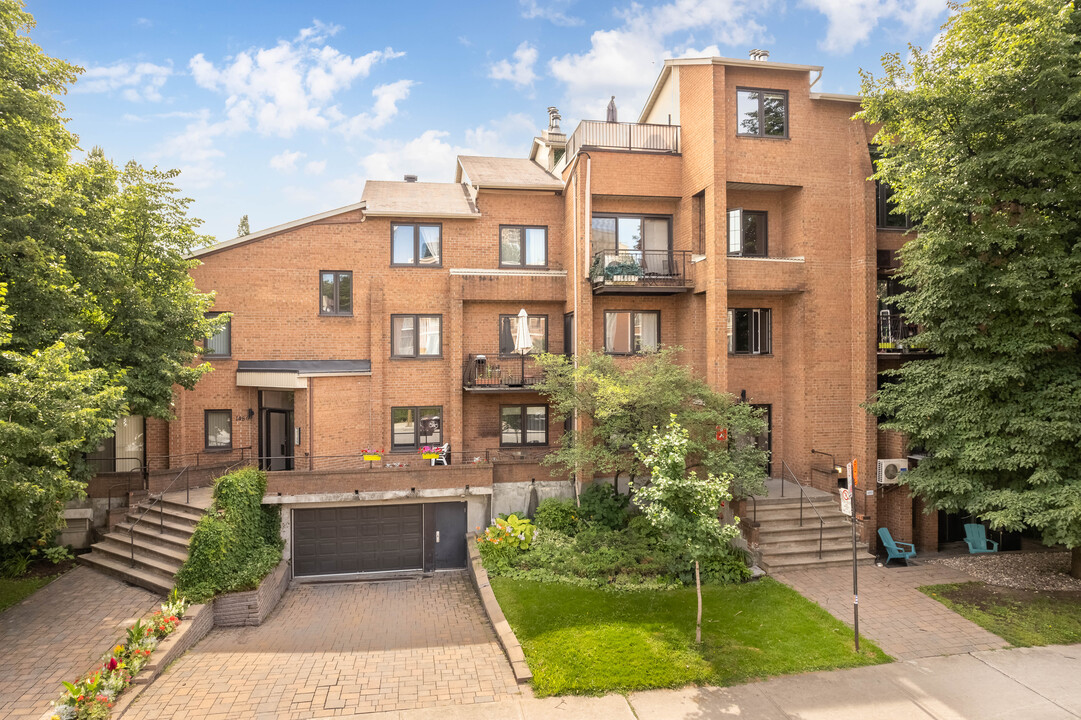 1500 Saint-Jacques Rue in Montréal, QC - Building Photo