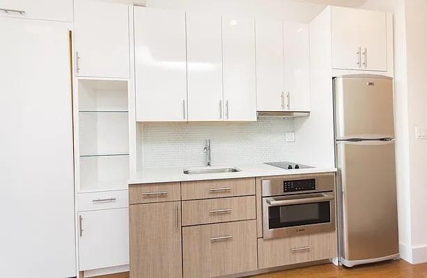 property at 212 W 91st St