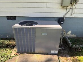 809 Lynn Ln in Rossville, GA - Foto de edificio - Building Photo