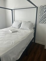 5914 Cassie Dr in Stonecrest, GA - Building Photo