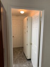 303 Indian Hills Dr, Unit 1 in Fort Pierce, FL - Building Photo - Building Photo