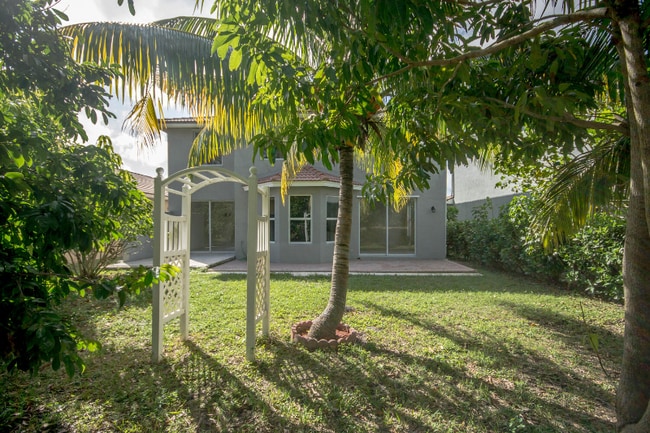 5353 Grand Banks Blvd in Greenacres, FL - Building Photo - Building Photo
