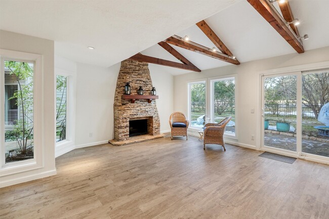 property at 11538 Riverview Dr