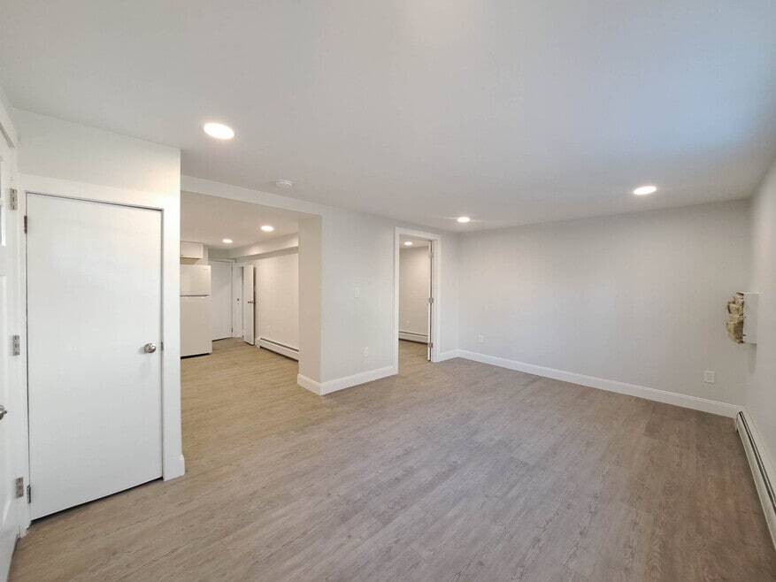 6304 Liebig Ave, Unit 3 in Bronx, NY - Building Photo