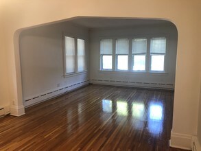 972 Goodrich Ave, Unit #1 in St. Paul, MN - Building Photo - Building Photo