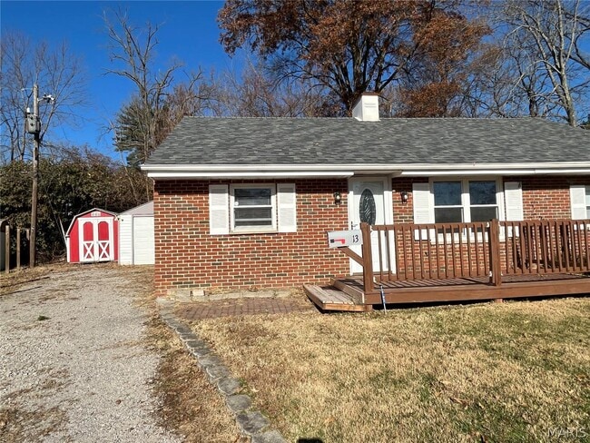 property at 13 Rusty Wil Dr
