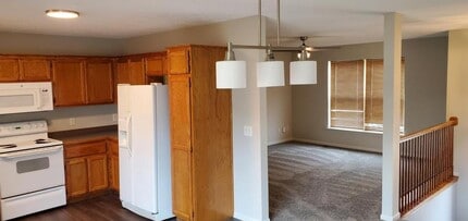 18713 Woodruff St in Smithville, MO - Building Photo - Building Photo