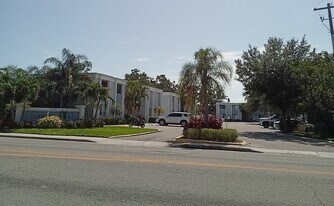 5310 26th St W, Unit #304 Gardenwalk in Bradenton, FL - Building Photo