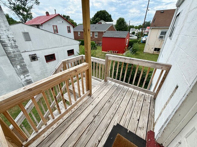 407 9th St NW in Charlottesville, VA - Building Photo - Building Photo