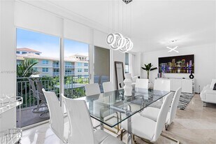 99 SE Mizner Blvd in Boca Raton, FL - Building Photo