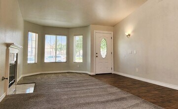 2257 Oak Ave in Hemet, CA - Building Photo - Building Photo