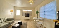 275 NW 46th St in Miami, FL - Building Photo - Building Photo