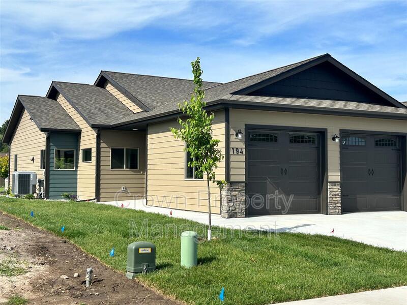 194 Palmer Dr in Kalispell, MT - Building Photo