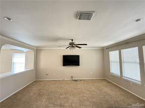 2117 Andrea Ave in Edinburg, TX - Building Photo - Building Photo