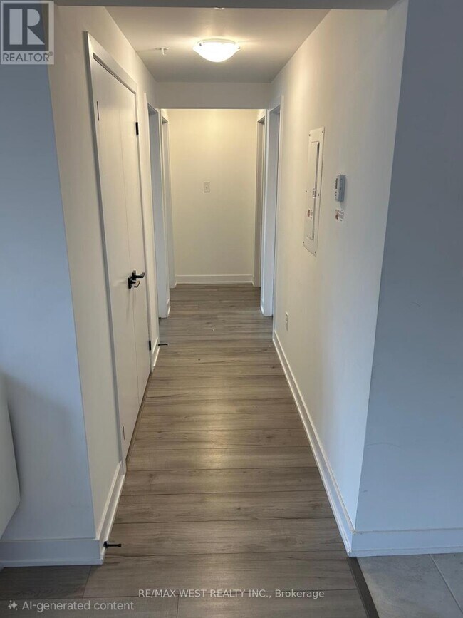 8 Culinary Ln in Barrie, ON - Building Photo - Building Photo