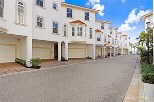 1340 BAYSHORE Blvd in Dunedin, FL - Building Photo