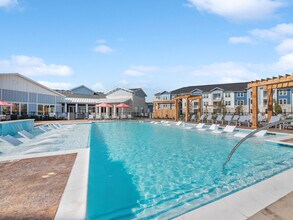 Ascend Ventana Lakes in Katy, TX - Building Photo - Building Photo