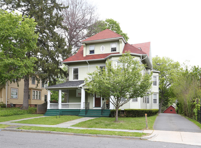 62 Kenyon St in Hartford, CT - Building Photo - Building Photo