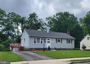 1809 Warren Dr in Woodbridge, VA - Building Photo