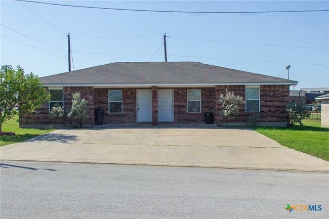 property at 400 Justin Ln